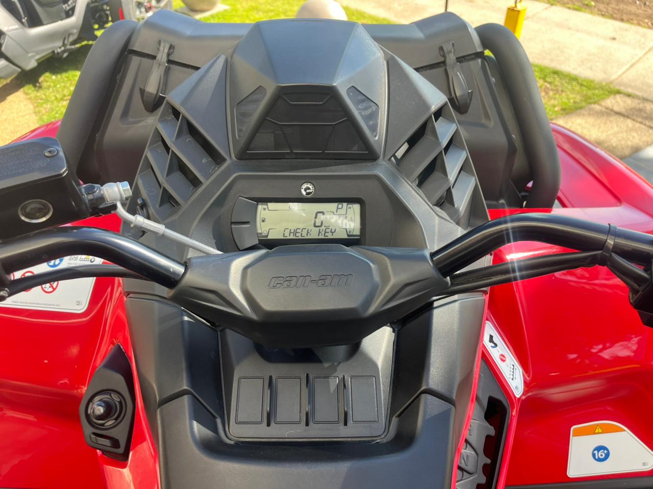 CAN-AM OUTLANDER X MR 700 2026 - Imagen 5
