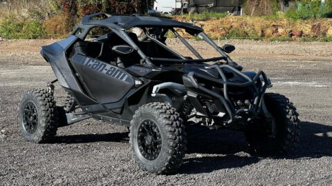 Can-Am Maverick R XRS 2024 Con Smart-Shox color Triple Black
